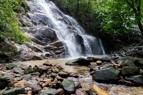 Kanching Waterfall, Batu Caves & Genting Highlands Day Tour from Kuala Lumpur