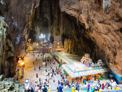 Batu Caves Half-Day Tour with Complimentary Fresh Coconut Water