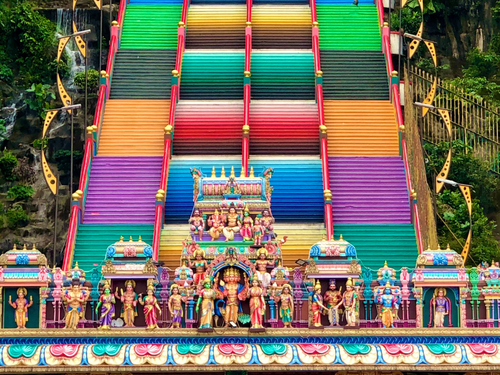 Batu Caves Half-Day Tour with Complimentary Fresh Coconut Water
