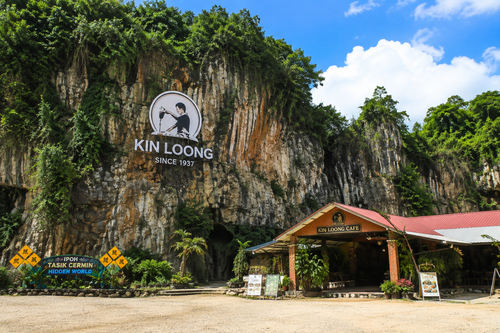 Ipoh Waterfall, Mirror Lake Boat & White Coffee Day Tour from Kuala Lumpur