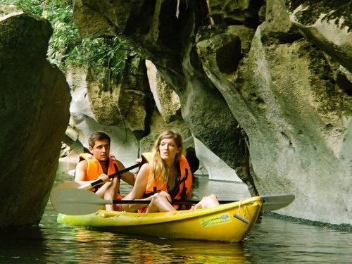 Kuching Day Tour: Semadang River Kayaking