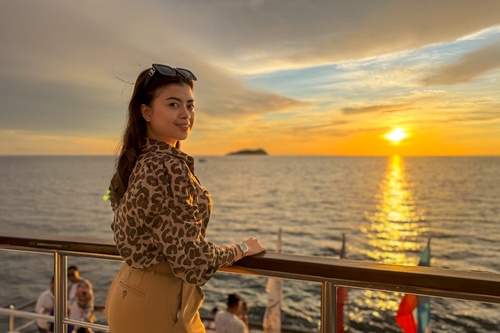 North Borneo Cruises - Sunset Dinner Cruise (Admission Ticket)